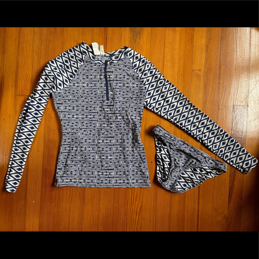 Sperry rash guard and bikini bottom